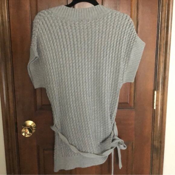 Calvin Klein | Short Sleeve Tunic Sweater with Belt Size S - Picture 6 of 9